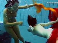 Free Sex Two Redheads Swimming Super Hot!!!